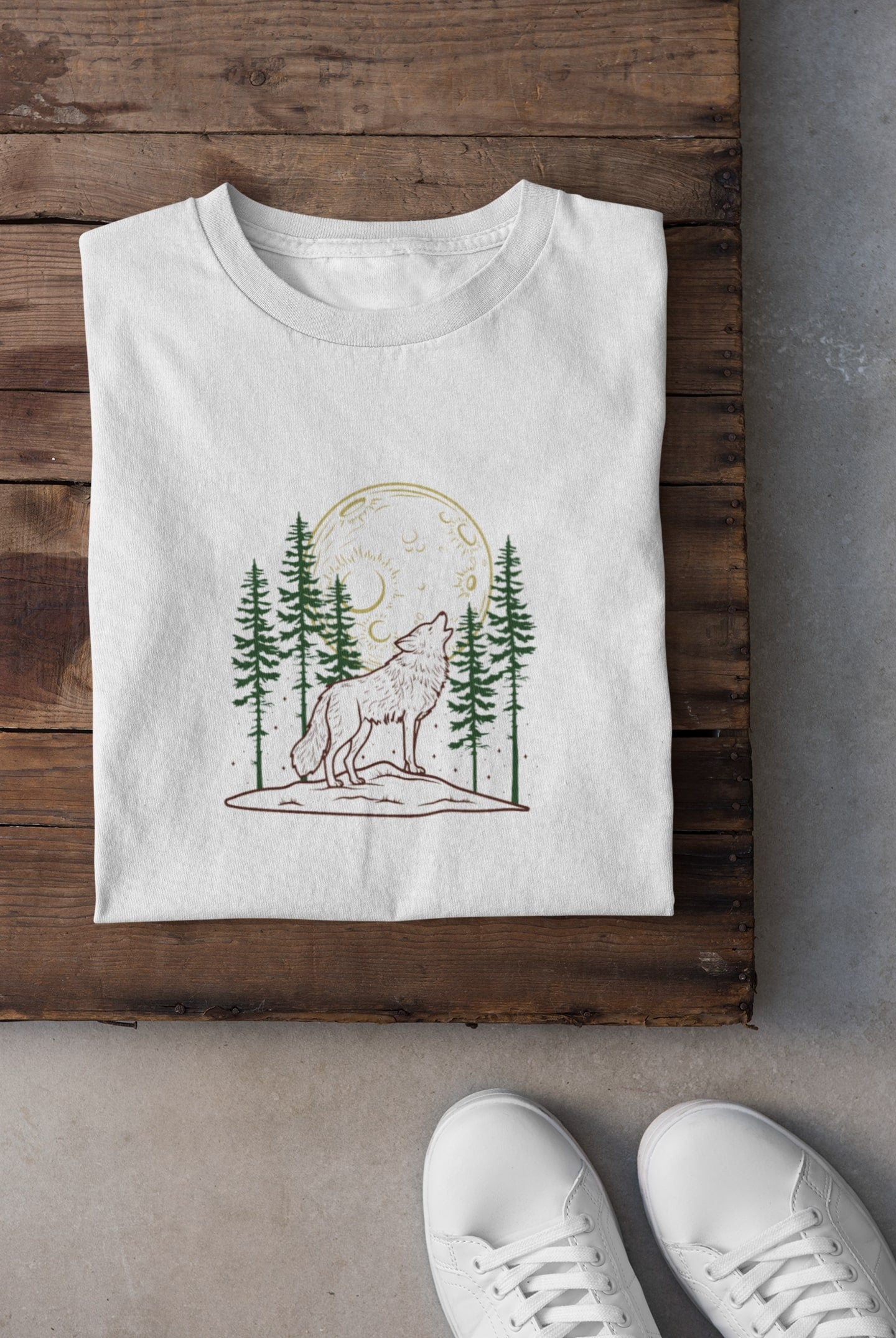 Eco-Friendly Men's T-Shirt - Wolf